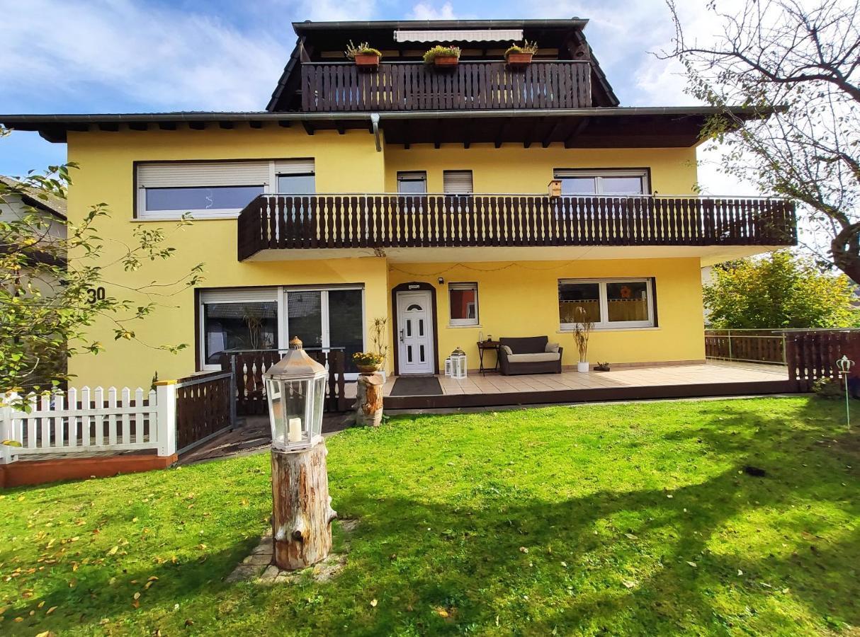Monteur Unterkunft Gaestewohnung Ferienwohnung - Haus Huth Freigericht Exterior foto