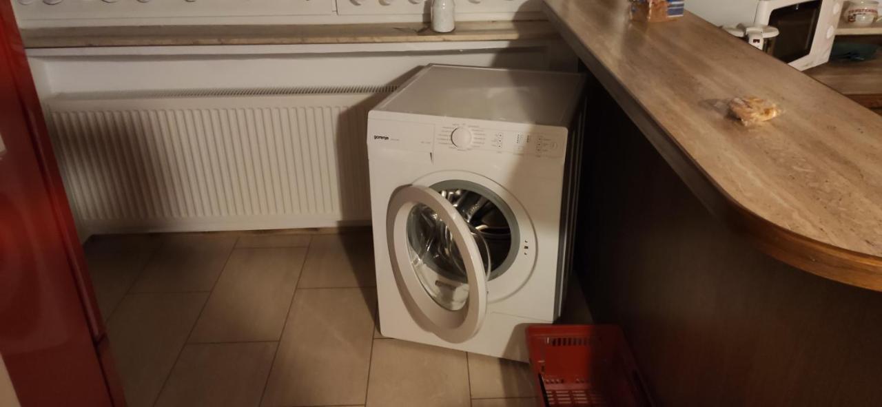 Monteur Unterkunft Gaestewohnung Ferienwohnung - Haus Huth Freigericht Exterior foto